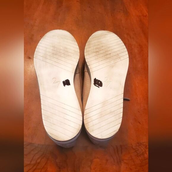 27 Edit Naturalizer Devlyn Zip Up Loafer - Size 8.5 - Picture 4 of 10